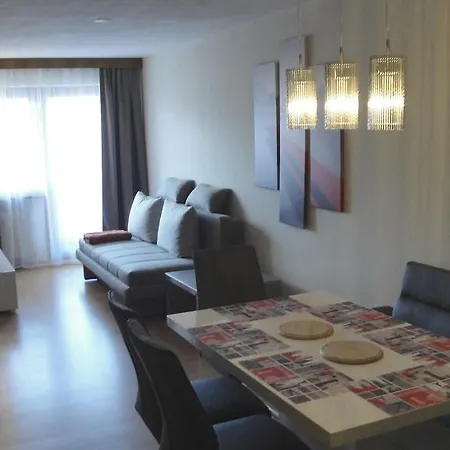 Aparthotel Sigl 2*